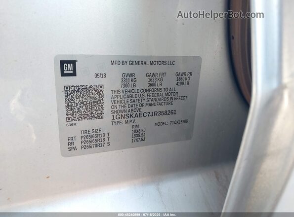1GNSKAEC7JR358261 2018 CHEVROLET TAHOE Silver Vista del compartimento del motor