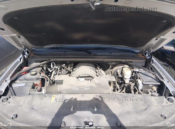 1GNSKAEC7LR119148 2020 CHEVROLET TAHOE Серебряный Вид сзади
