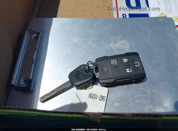 1GNSKAEC9JR329313 2018 CHEVROLET TAHOE Серый Вид панели приборов