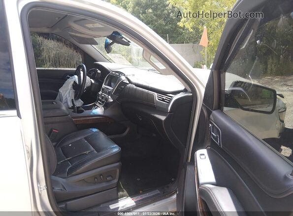 1GNSKBKC1JR149138 2018 CHEVROLET TAHOE Silver წინა სალონის ხედი