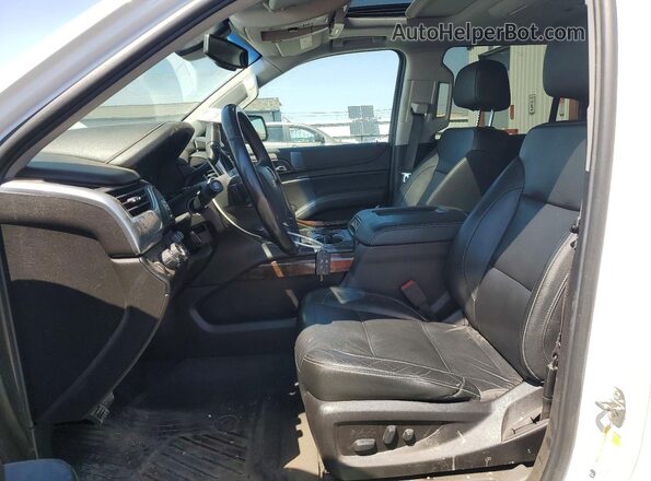 1GNSKBKC2KR240100 2019 CHEVROLET TAHOE Белый Вид салона спереди