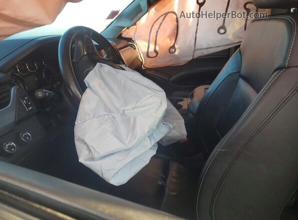 1GNSKBKC4JR306418 2018 CHEVROLET TAHOE Silver Front interior view