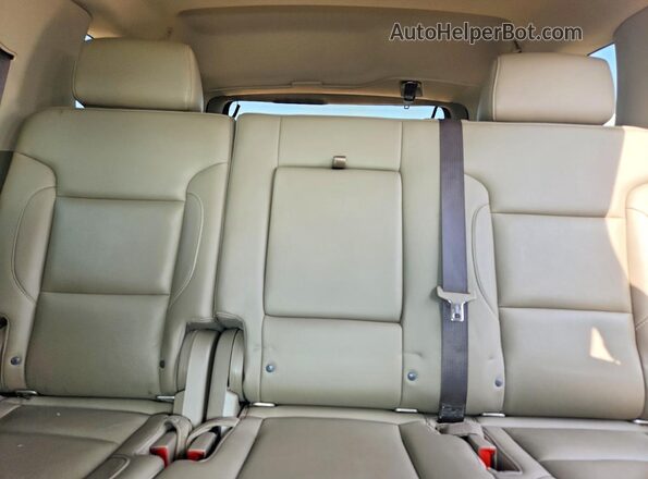 1GNSKBKC5JR360388 2018 CHEVROLET TAHOE Серый Вид задних сидений