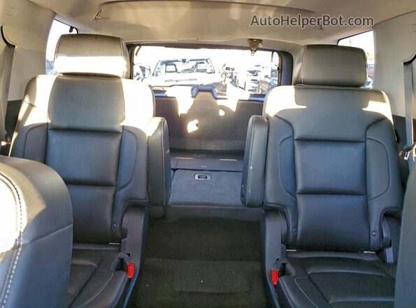 1GNSKBKC5JR373402 2018 CHEVROLET TAHOE Silver Հետևի նստատեղերի տեսք