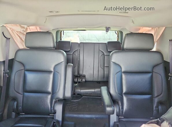 1GNSKBKC9HR391234 2017 CHEVROLET TAHOE White Widok tylnych siedzeń