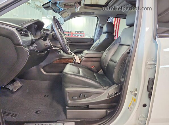 1GNSKBKC9KR183586 2019 CHEVROLET TAHOE White Vista interior delantera