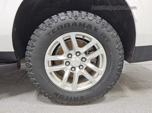 1GNSKBKD1PR178737 2023 CHEVROLET SUBURBAN White 