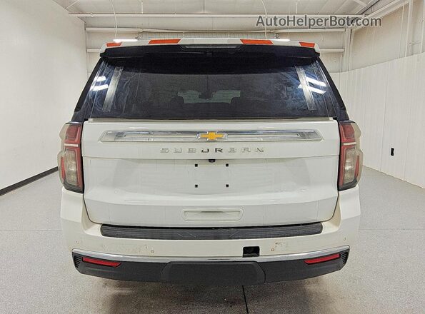 1GNSKBKD1PR178737 2023 CHEVROLET SUBURBAN White Հետևի տեսք