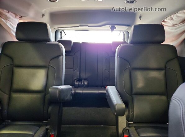 1GNSKCKC1JR242585 2018 CHEVROLET TAHOE Silver უკანა სავარძლების ხედი