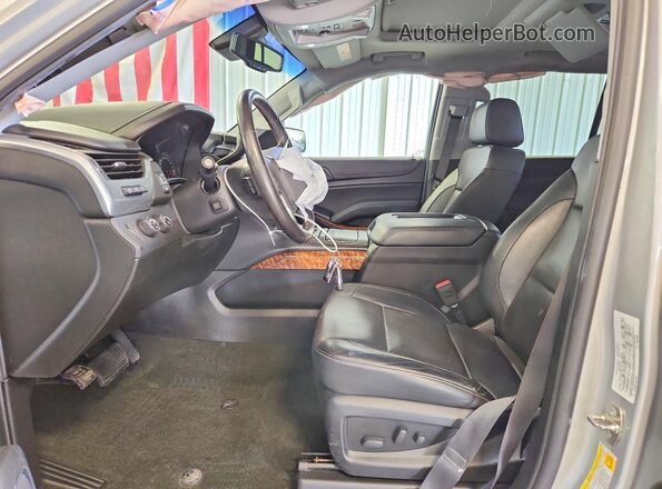 1GNSKCKC1JR242585 2018 CHEVROLET TAHOE Silver წინა სალონის ხედი
