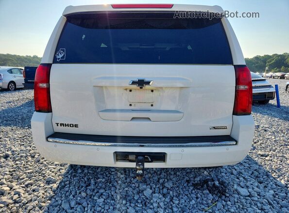 1GNSKCKC4JR351655 2018 CHEVROLET TAHOE Белый Вид сзади