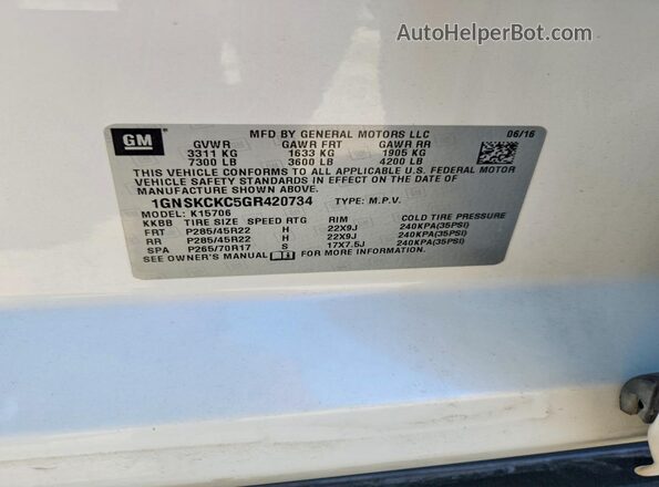 1GNSKCKC5GR420734 2016 CHEVROLET TAHOE White Widok naklejki z numerem VIN