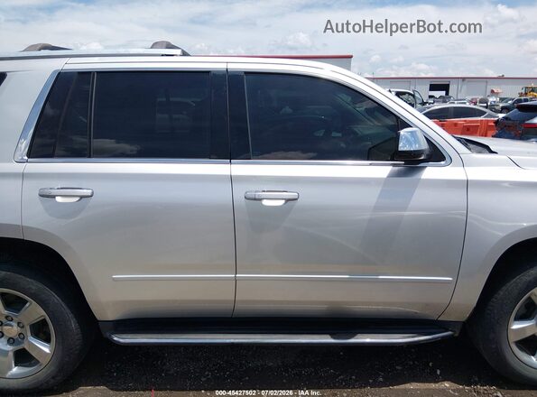 1GNSKCKC7JR160859 2018 CHEVROLET TAHOE Silver Սալոնի հետևի տեսք