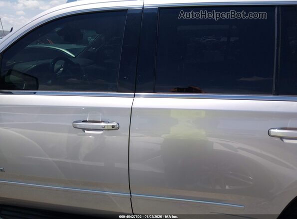 1GNSKCKC7JR160859 2018 CHEVROLET TAHOE Silver Սալոնի 360 աստիճան տեսք