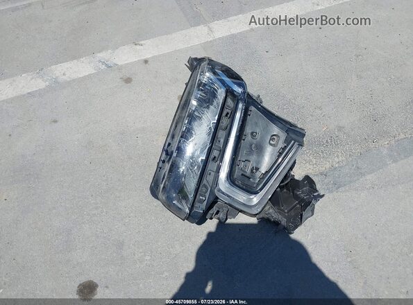 1GNSKCKD0PR229005 2023 CHEVROLET SUBURBAN White Սարքավորումների վահանակի տեսք
