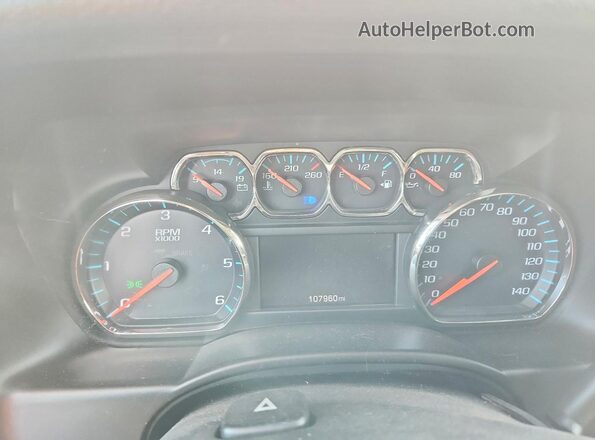 1GNSKFEC1JR162555 2018 CHEVROLET TAHOE White ხელსაწყოთა პანელის ხედი