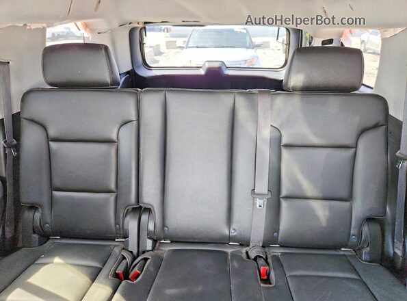1GNSKFEC1JR162555 2018 CHEVROLET TAHOE White უკანა სავარძლების ხედი