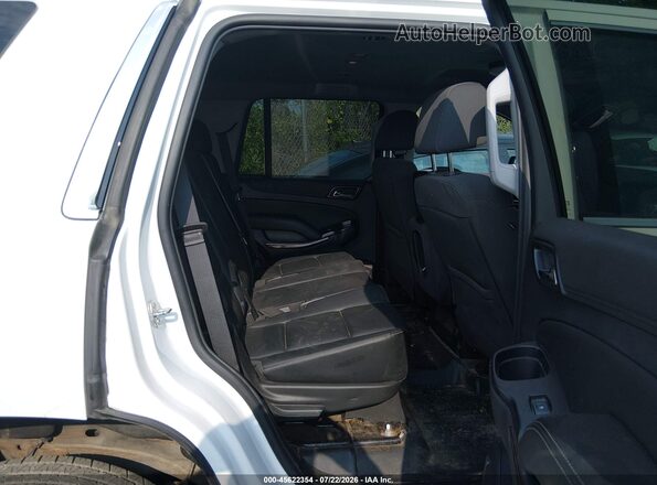 1GNSKFEC4LR236747 2020 CHEVROLET TAHOE White Widok naklejki z numerem VIN