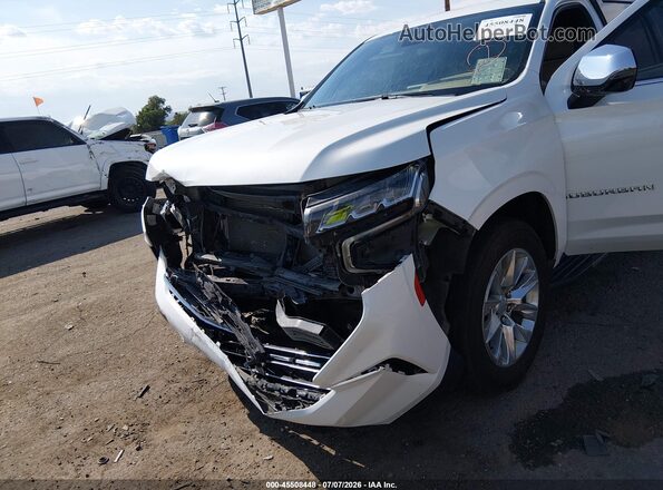 1GNSKFKDXPR123176 2023 CHEVROLET SUBURBAN White Widok z przodu