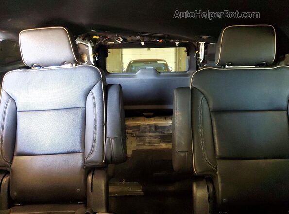 1GNSKFKDXPR254303 2023 CHEVROLET SUBURBAN Черный Вид задних сидений