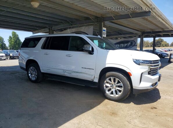 1GNSKFKDXPR389314 2023 CHEVROLET SUBURBAN Белый Передняя правая четверть