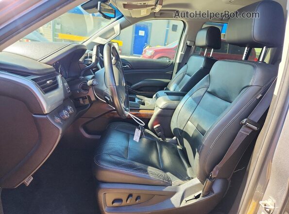 1GNSKHKC2JR296149 2018 CHEVROLET SUBURBAN Gray Front interior view