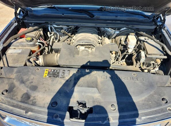 1GNSKHKC2JR296149 2018 CHEVROLET SUBURBAN Gray Engine compartment view