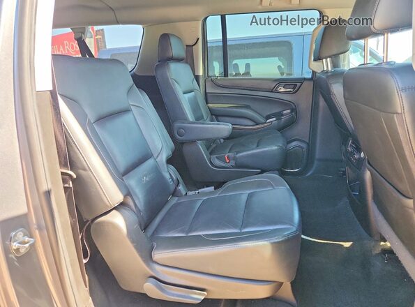 1GNSKHKC2JR296149 2018 CHEVROLET SUBURBAN Gray Rear interior view