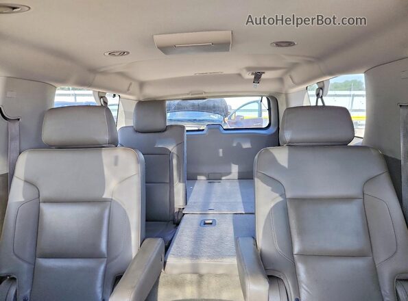 1GNSKHKC5GR165113 2016 CHEVROLET SUBURBAN Burgundy Widok tylnych siedzeń
