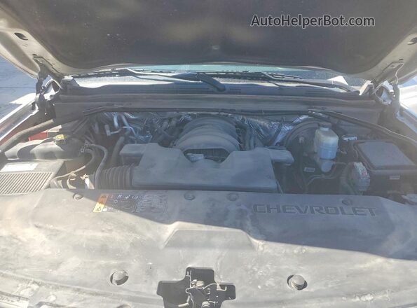 1GNSKHKC9JR214322 2018 CHEVROLET SUBURBAN Silver Widok wnętrza z tyłu