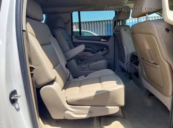 1GNSKJKC0GR344909 2016 CHEVROLET SUBURBAN Белый Вид задних сидений