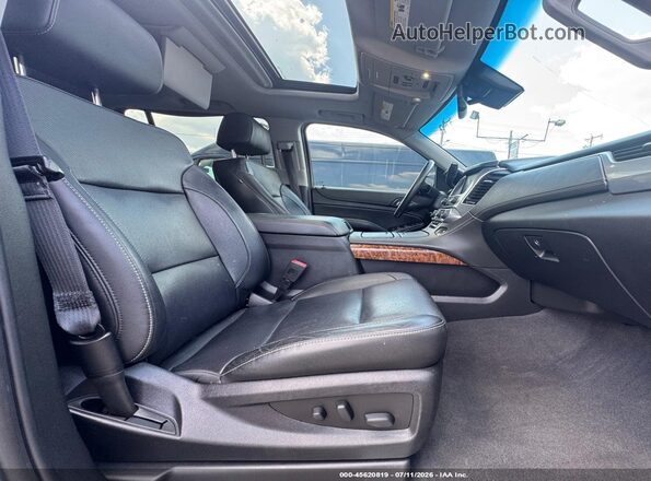 1GNSKJKC9LR134786 2020 CHEVROLET SUBURBAN Gray Vista interior delantera