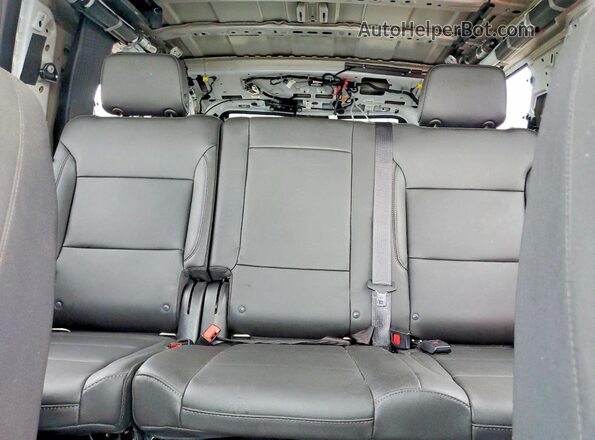1GNSKLED6MR432343 2021 CHEVROLET TAHOE White Vista de los asientos traseros