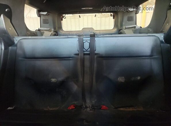 1GNSKLED8RR159803 2024 CHEVROLET TAHOE White უკანა სავარძლების ხედი