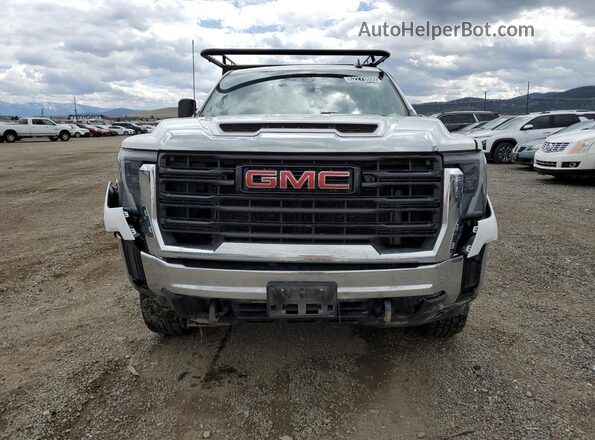 1GT09LE71RF149119 2024 GMC SIERRA White Widok wnętrza 360 stopni