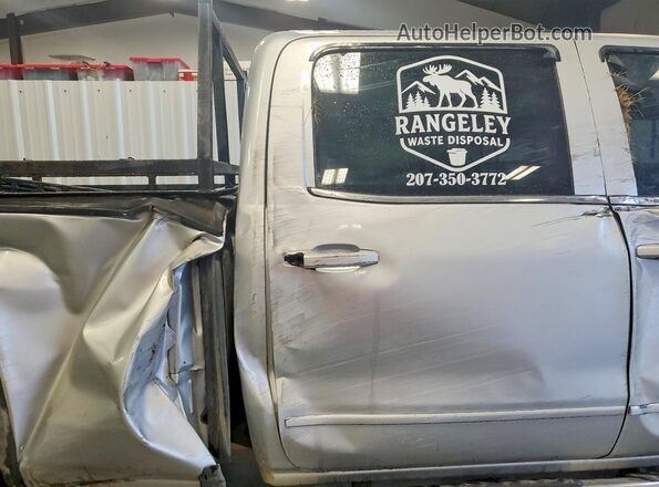 1GT12SEG0HF188754 2017 GMC SIERRA Silver Հետևի նստատեղերի տեսք