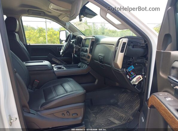 1GT12UEY3JF192579 2018 GMC SIERRA White Vista interior delantera