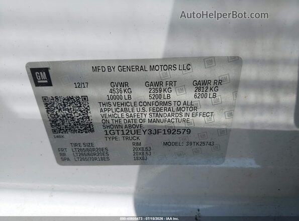1GT12UEY3JF192579 2018 GMC SIERRA White Vista del compartimento del motor