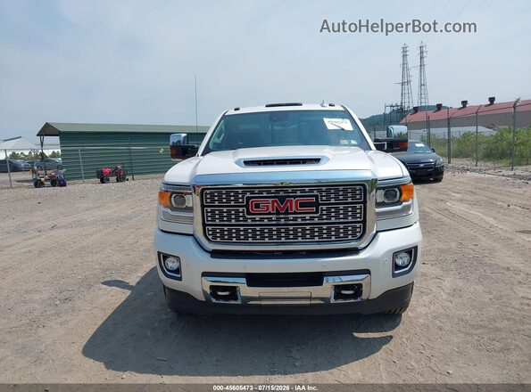 1GT12UEY3JF192579 2018 GMC SIERRA White Vista del cuadro de instrumentos