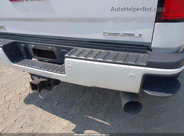 1GT12UEY3JF192579 2018 GMC SIERRA White Vista frontal