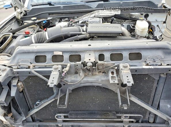 1GT12UEY8HF234271 2017 GMC SIERRA White უკანა სალონის ხედი