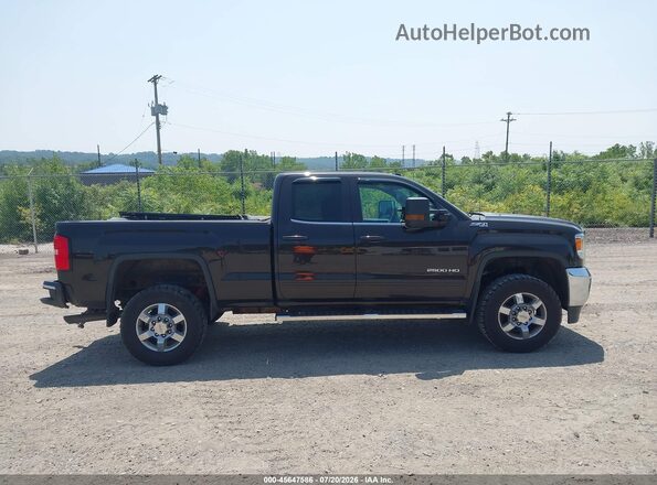 1GT22SEG1JZ191820 2018 GMC SIERRA Black Вид задньої частини салону