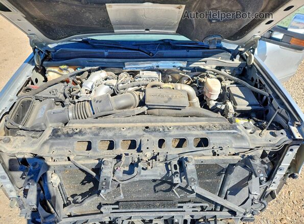 1GT42VCY0KF275247 2019 GMC SIERRA Silver Вид задньої частини салону