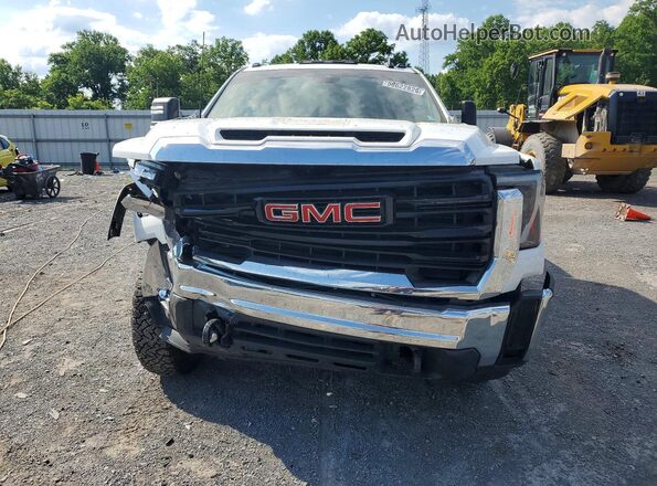 1GT49LEY6RF403885 2024 GMC SIERRA Белый Вид спереди