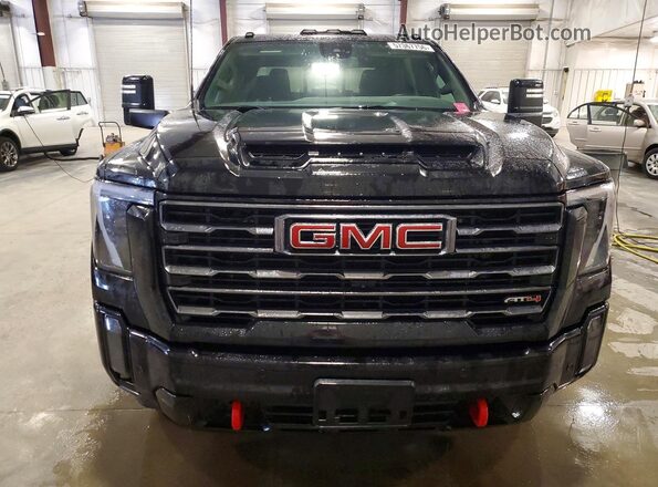 1GT49PE75RF293572 2024 GMC SIERRA Черный Вид спереди