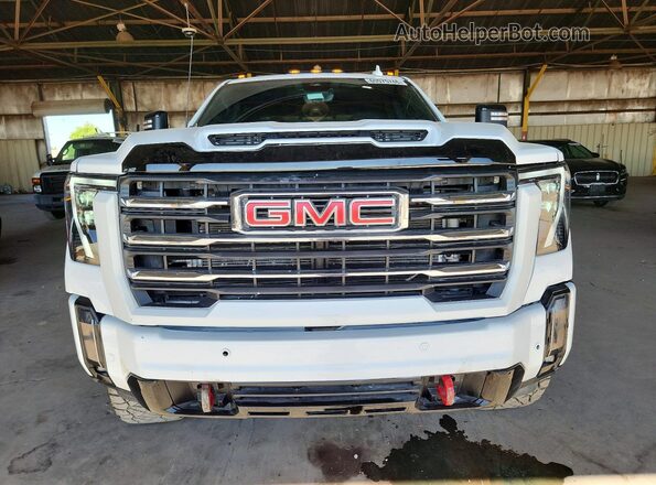 1GT49PEY1RF332988 2024 GMC SIERRA White Դիմացի տեսք
