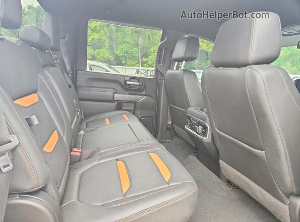 1GT49PEY4NF108530 2022 GMC SIERRA White Rear seats view