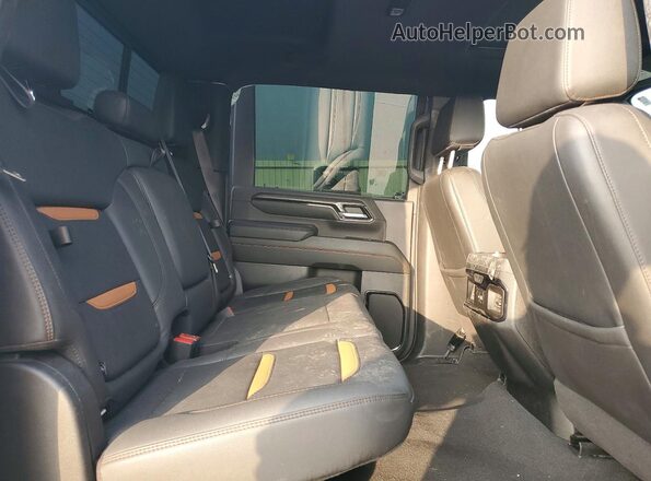 1GT49PEY8RF148759 2024 GMC SIERRA White უკანა სავარძლების ხედი