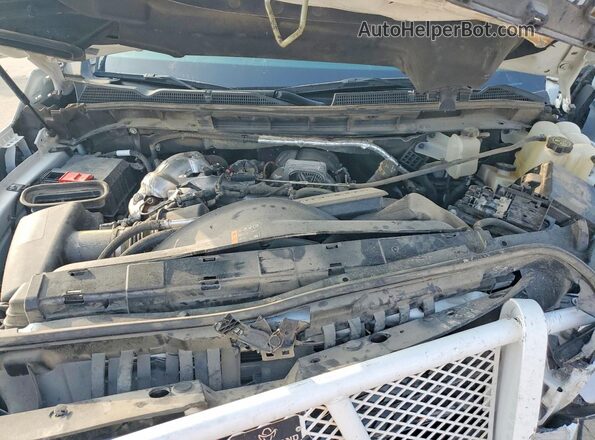 1GT49PEY8RF148759 2024 GMC SIERRA White უკანა სალონის ხედი