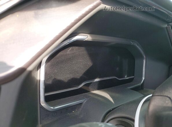 1GT49XEY2RF458597 2024 GMC SIERRA Silver ხელსაწყოთა პანელის ხედი